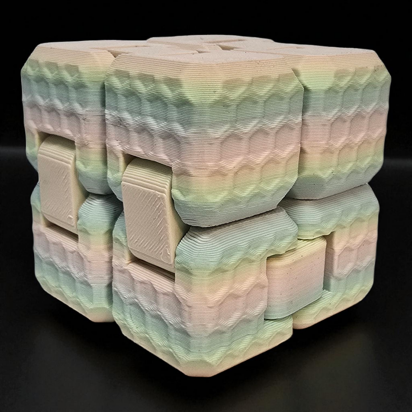 קוביית אין סוף בצבעי פסטל