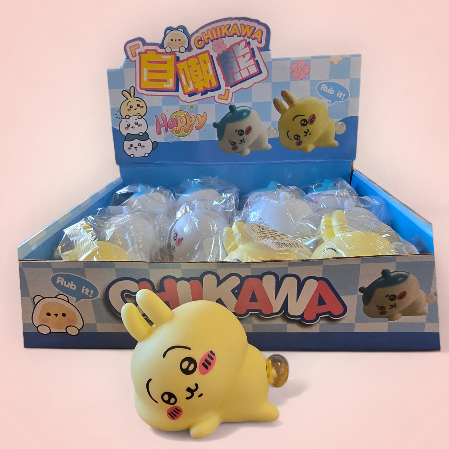 סקווישי מפריח בועה מהטוסיק