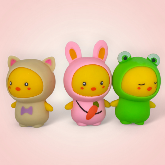 סקווישי נידו תינוק בתחפושת