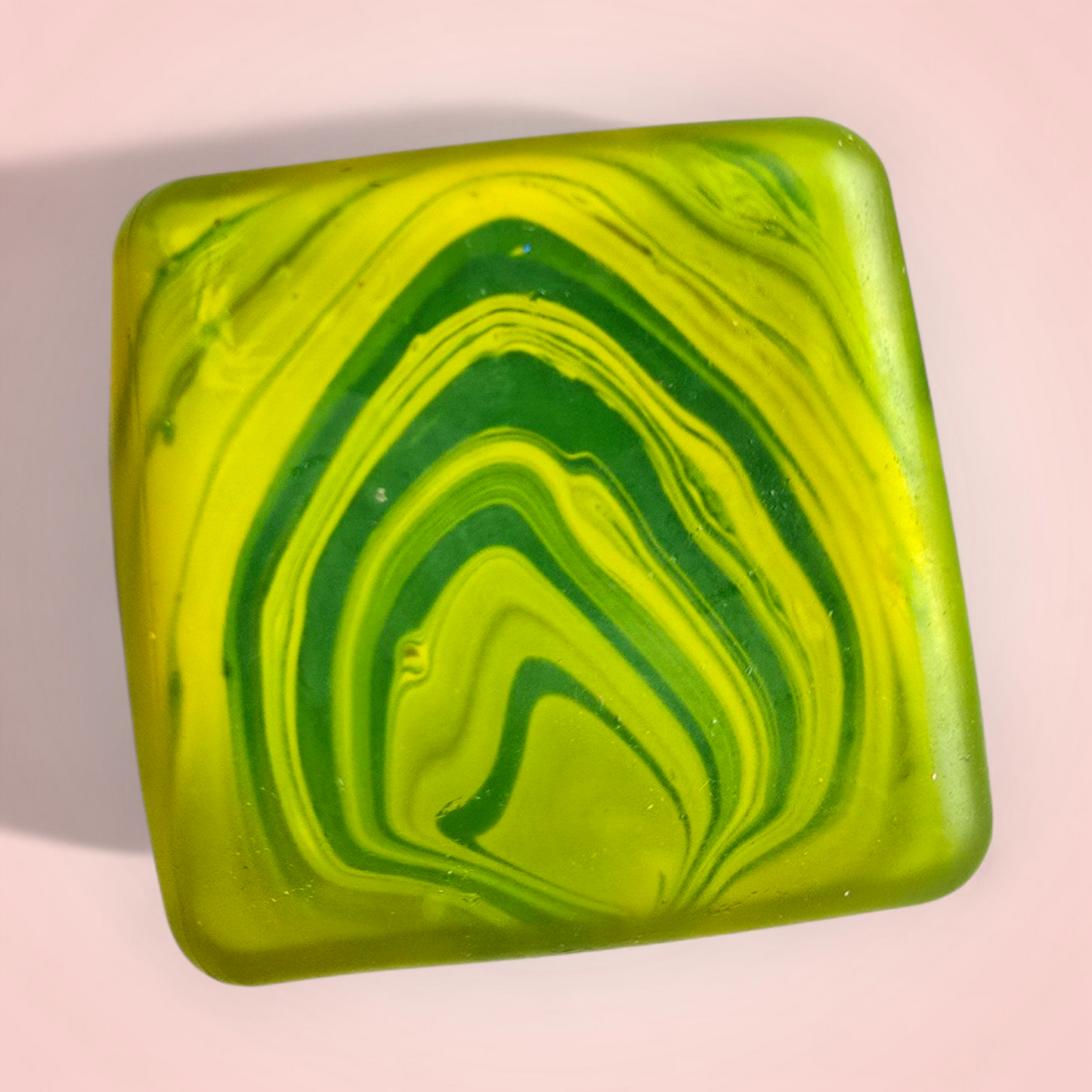 סקווישי קוביית קרח בצבעים שונים