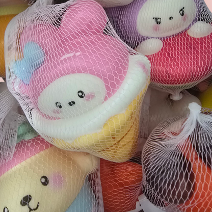 סקווישי ספוג קטן. דמויות שונות